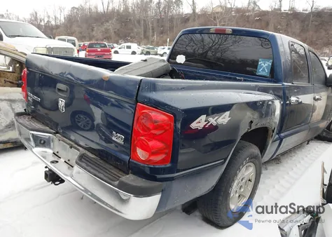 2006 Dodge Dakota Slt z USA, uszkodzony, nr VIN 1D7HW48N56S589607